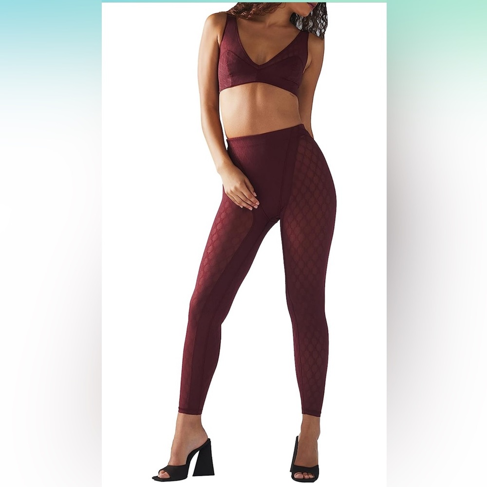 2 PIECE Savage X, Womens, Peak Performance High-Waist Mesh Legging, Red CocoaNEW